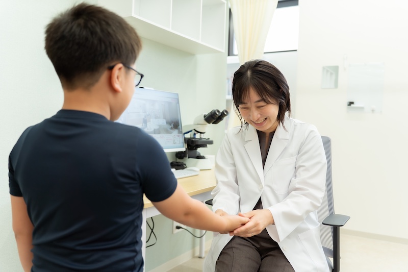 皮膚科専門医による的確な診断・治療